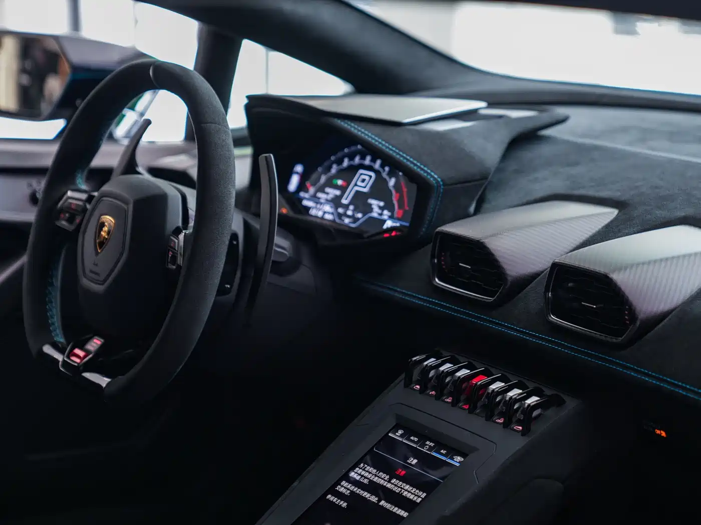 Lamborghini Huracán 2021 Huracán STO фото 12