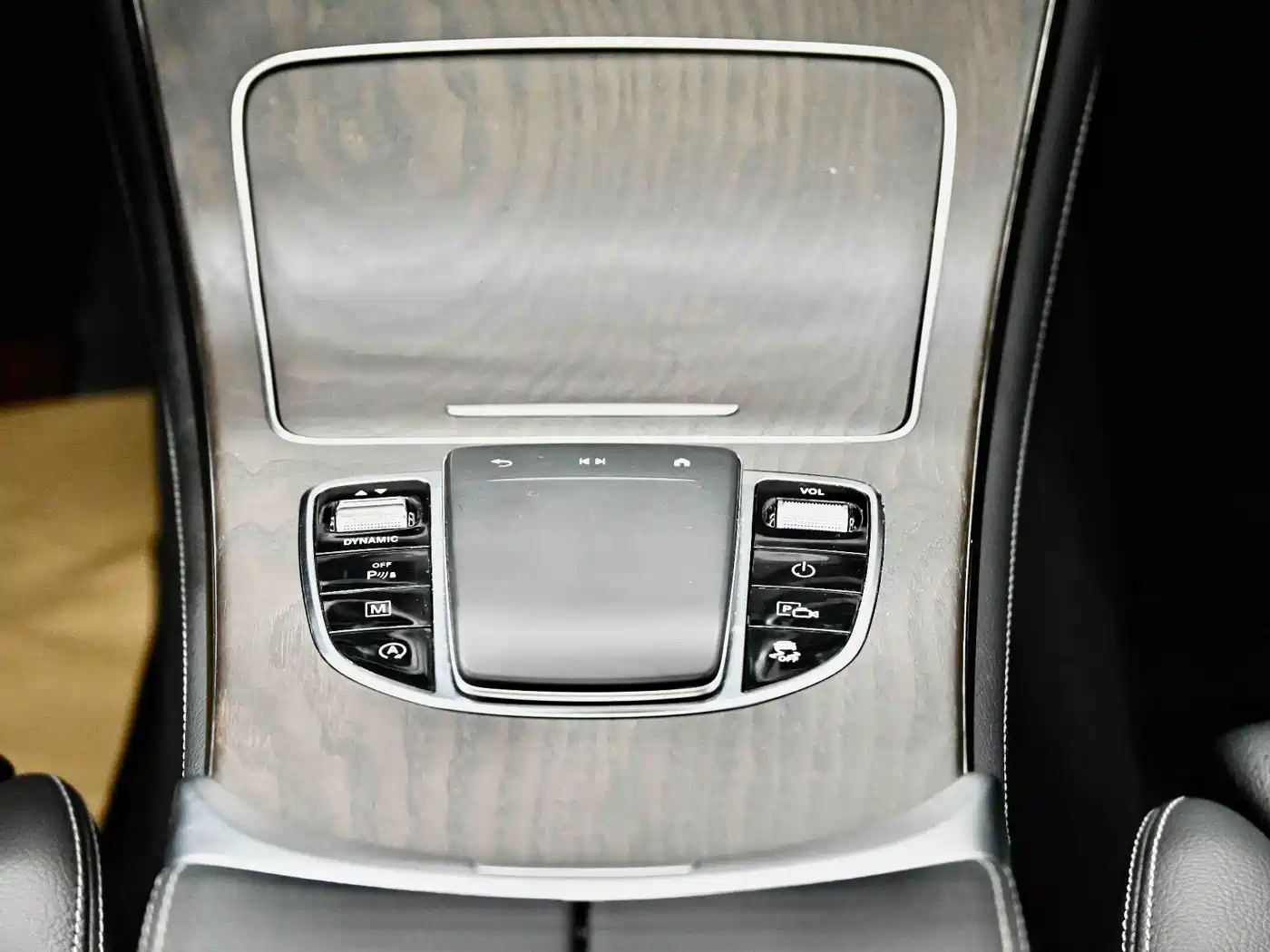 Mercedes-Benz GLC 2020 Facelift GLC 300 L 4MATIC Dynamic фото 35