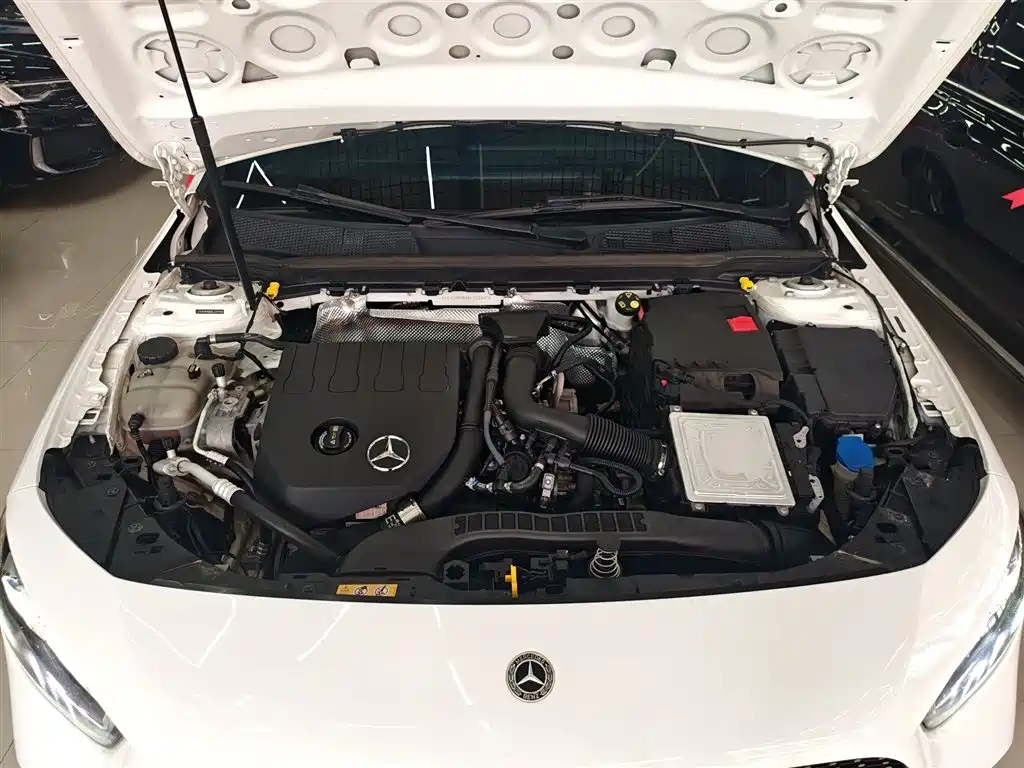 Mercedes-Benz A-Class 2022 Facelift A 200 L Sport Sedan Fashion Style фото 16