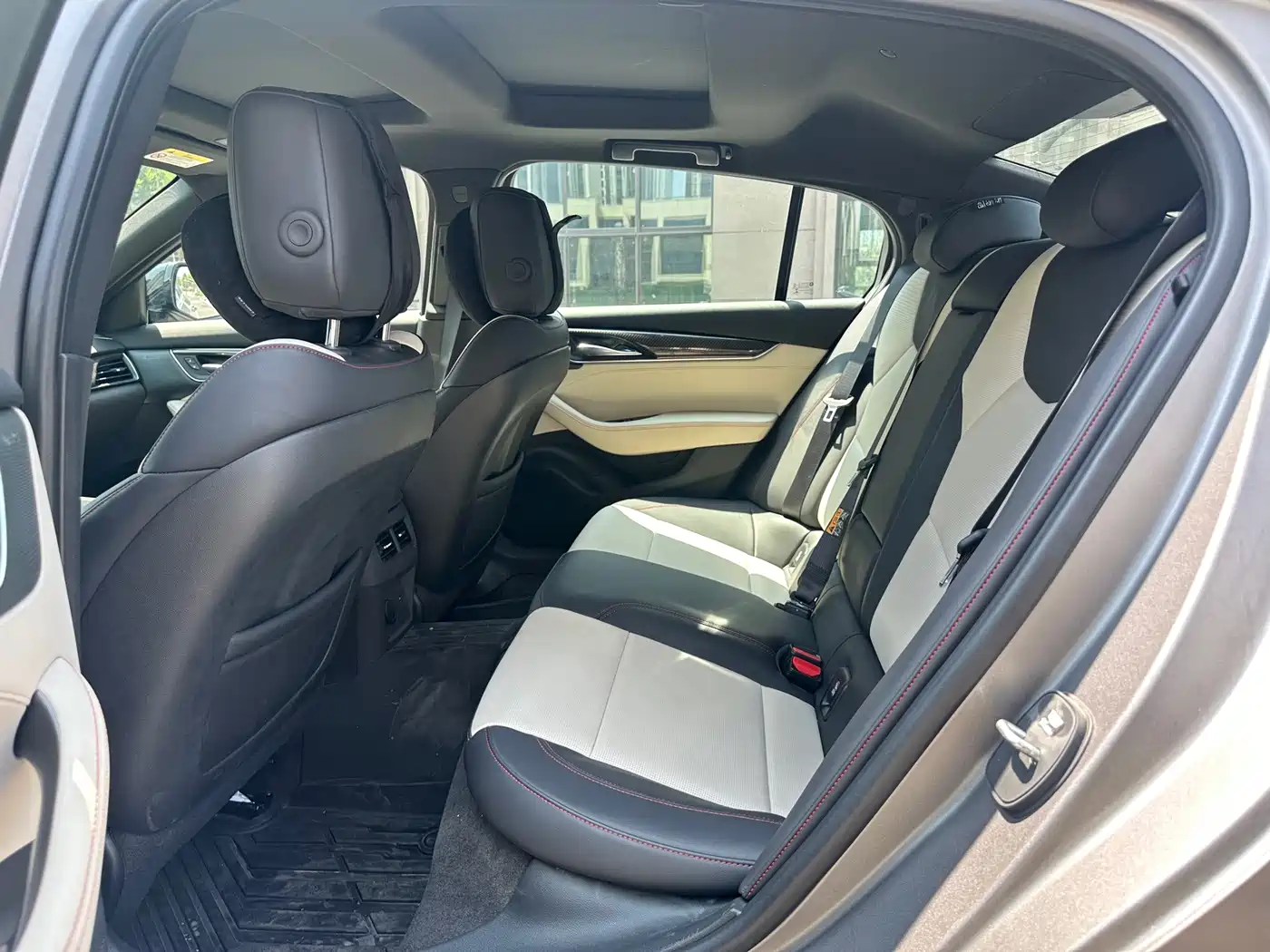 Cadillac CT5 2026 2025 Model 28T Track Performance Edition + Peak Track Package