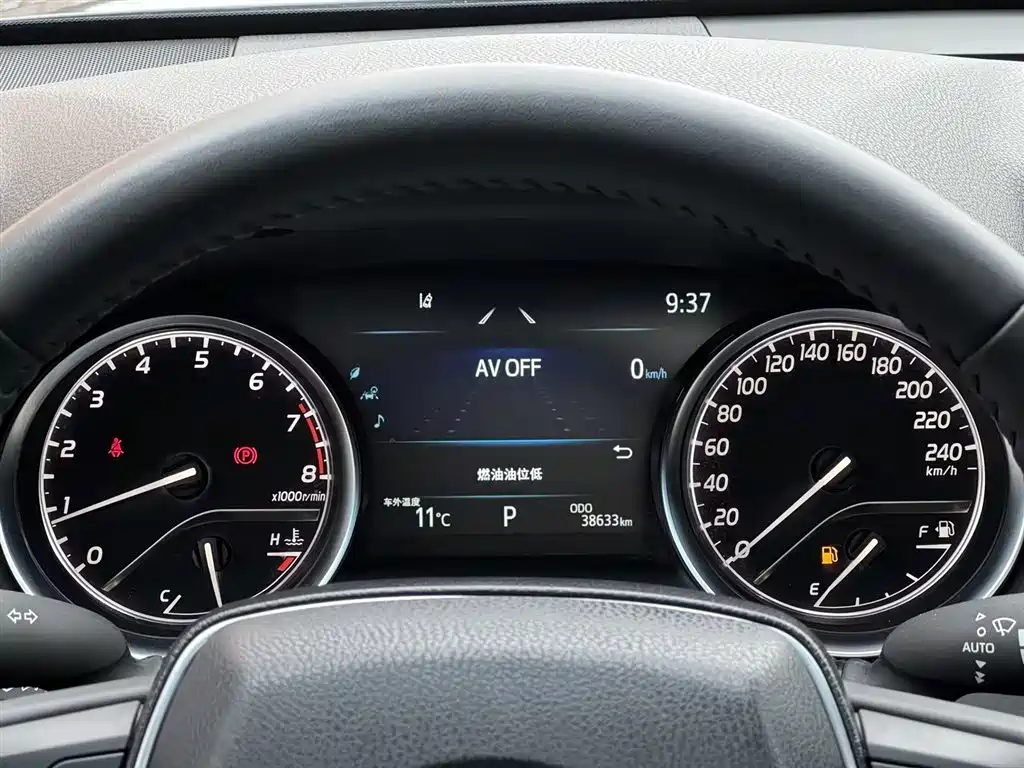 Toyota Camry 2021 2.0G Luxury Edition фото 19