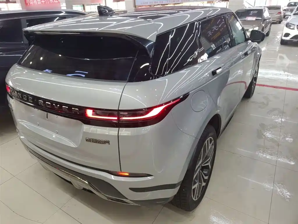 Land Rover Range Rover Evoque 2024 Range Rover Evoque L 249PS Light Master Edition фото 6
