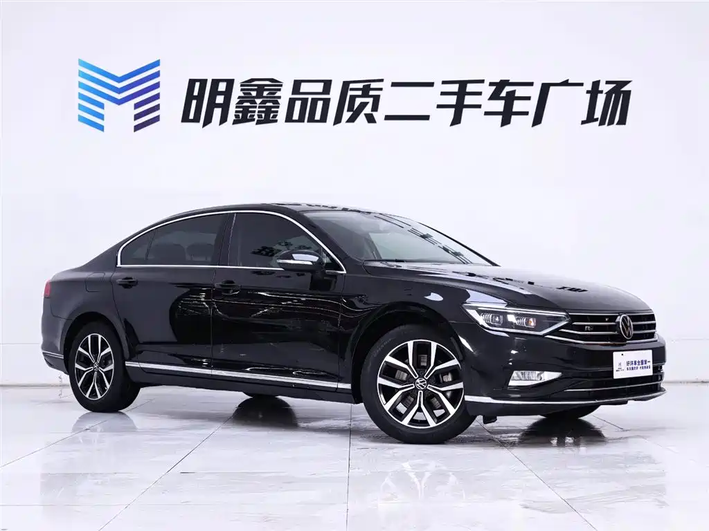 Volkswagen Magotan 2020 330TSI DSG Leading фото 5