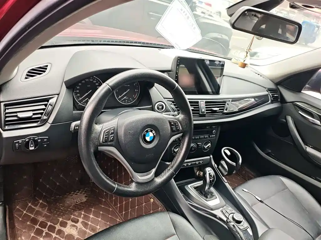 BMW X1 2015 Model sDrive18i Fashion Advanced Edition фото 6