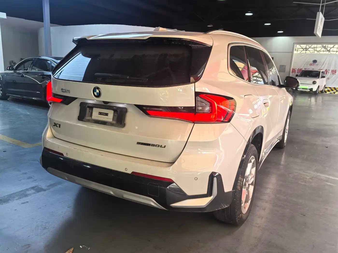 Photo 8 - BMW X1