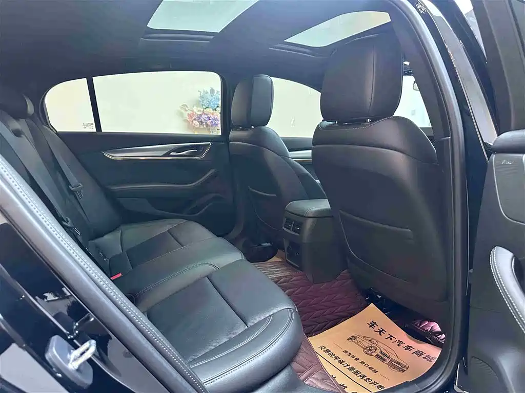 Cadillac CT5 2024 28T Luxury Model Pro фото 5
