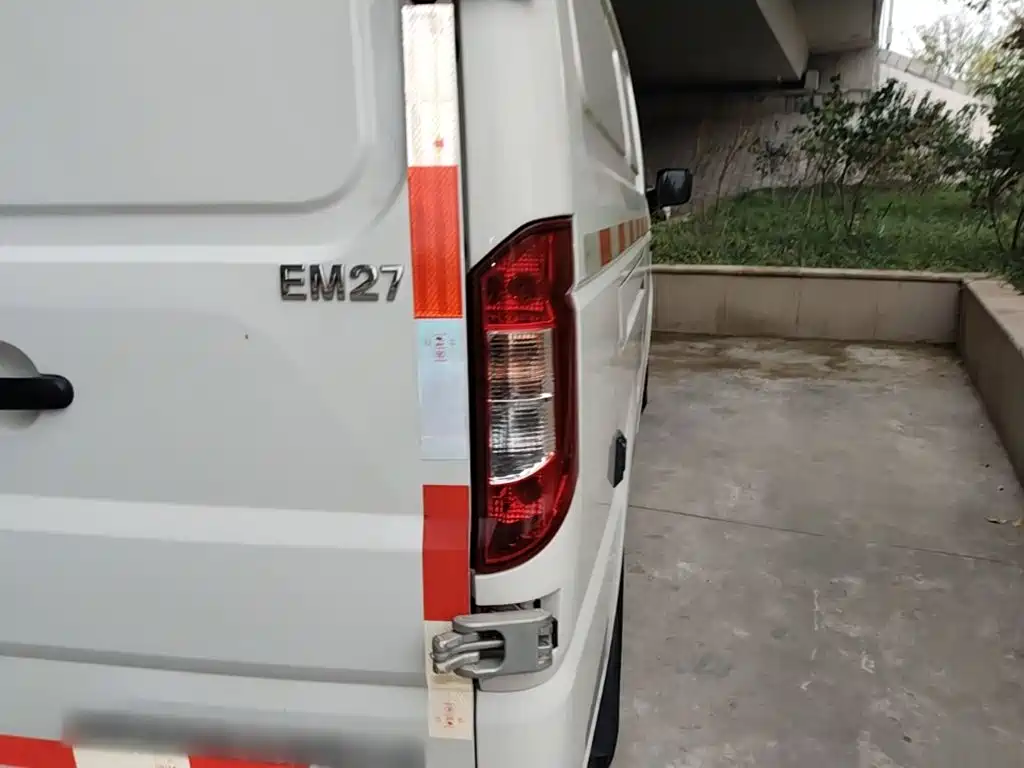 Фото 8 - Dongfeng Yufeng EM27