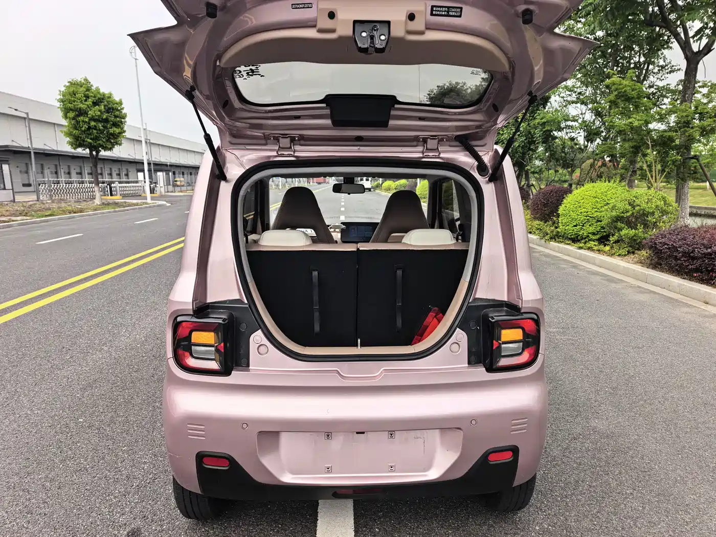 Geely Galaxy Panda 2023 Panda Mini 200km Endurance Bear фото 9