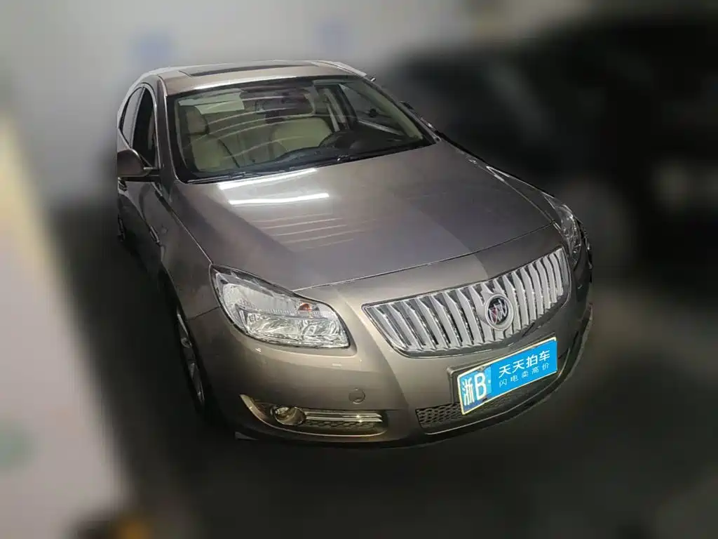 Фото 3 - Buick Regal