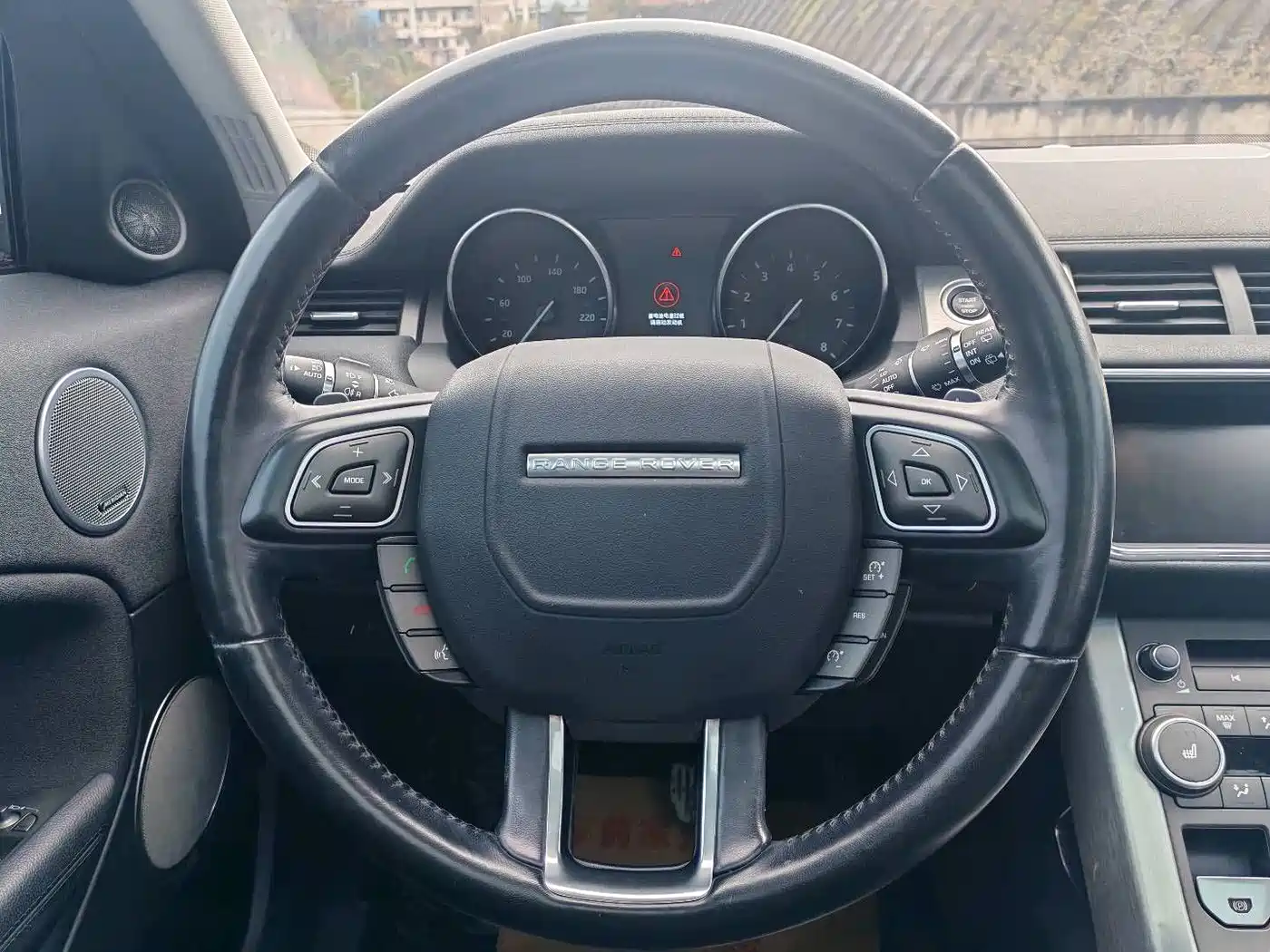 Land Rover Range Rover Evoque 2018 240PS SE Smart Edition фото 17