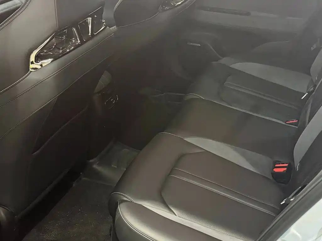 GAC Trumpchi Trumpchi Emkoo 2023 400T Auto R MAX фото 6