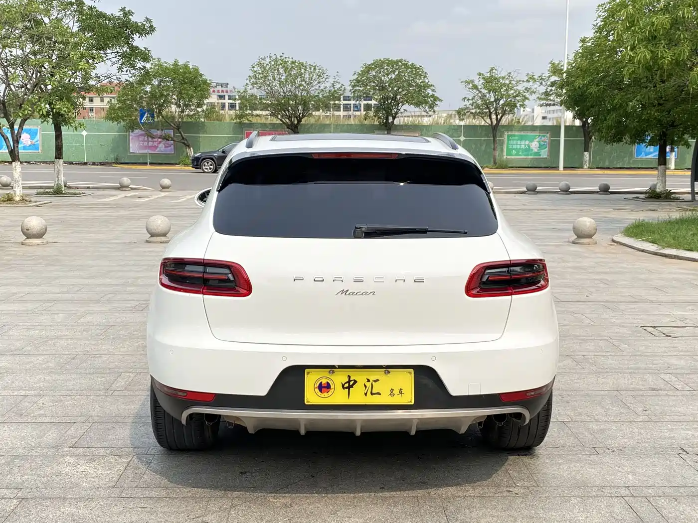 Porsche Macan 2017 Macan 2.0T фото 8