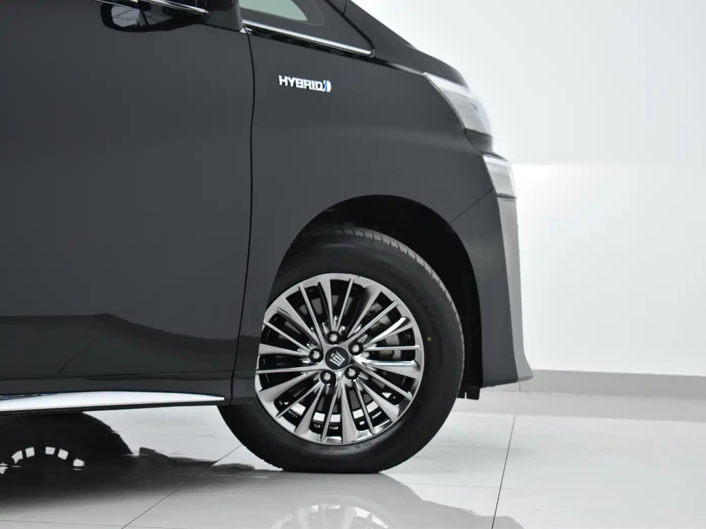 Toyota Vellfire 2022 2021 Crown Hybrid 2.5L HV Supreme Edition