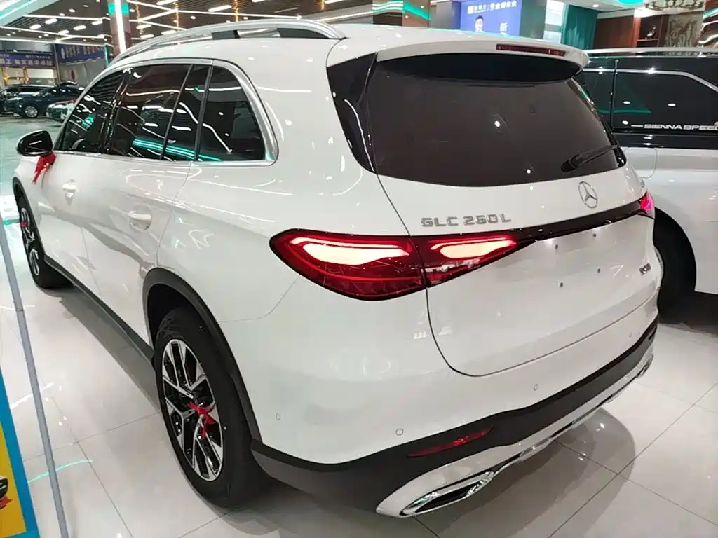 Mercedes-Benz GLC 2025 Model Year GLC 260 L 4MATIC Dynamic фото 5