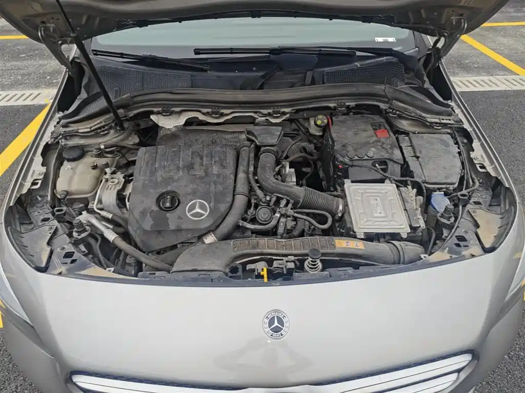 MERCEDES-BENZ CLASS B