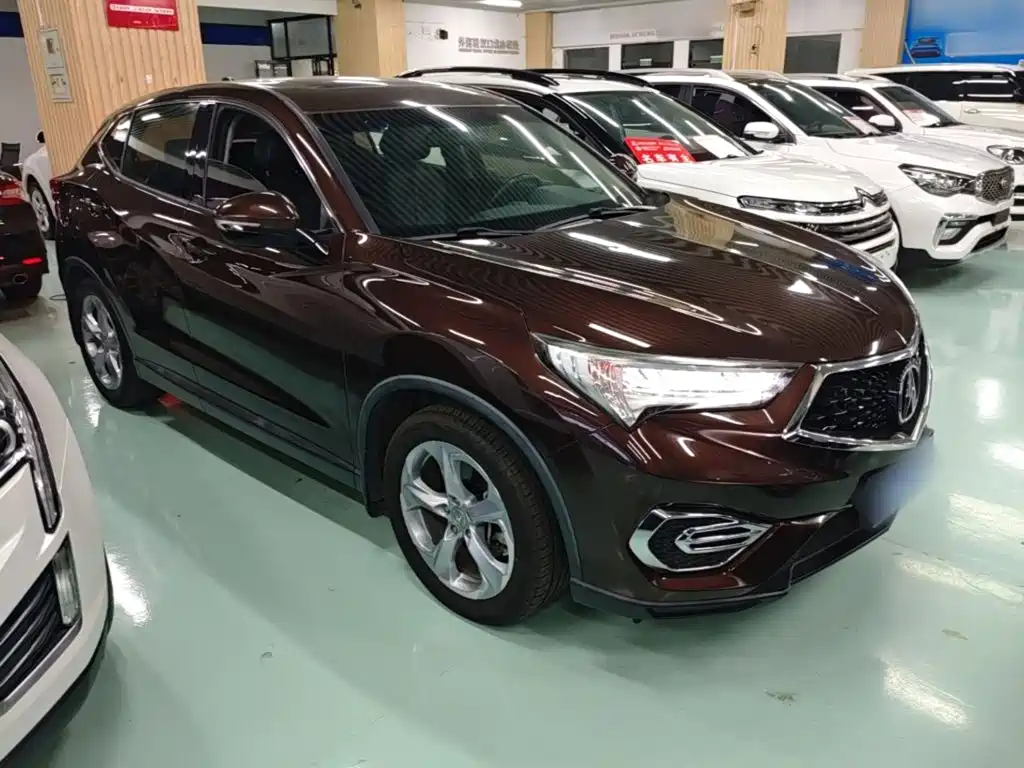 Фото 4 - Acura CDX