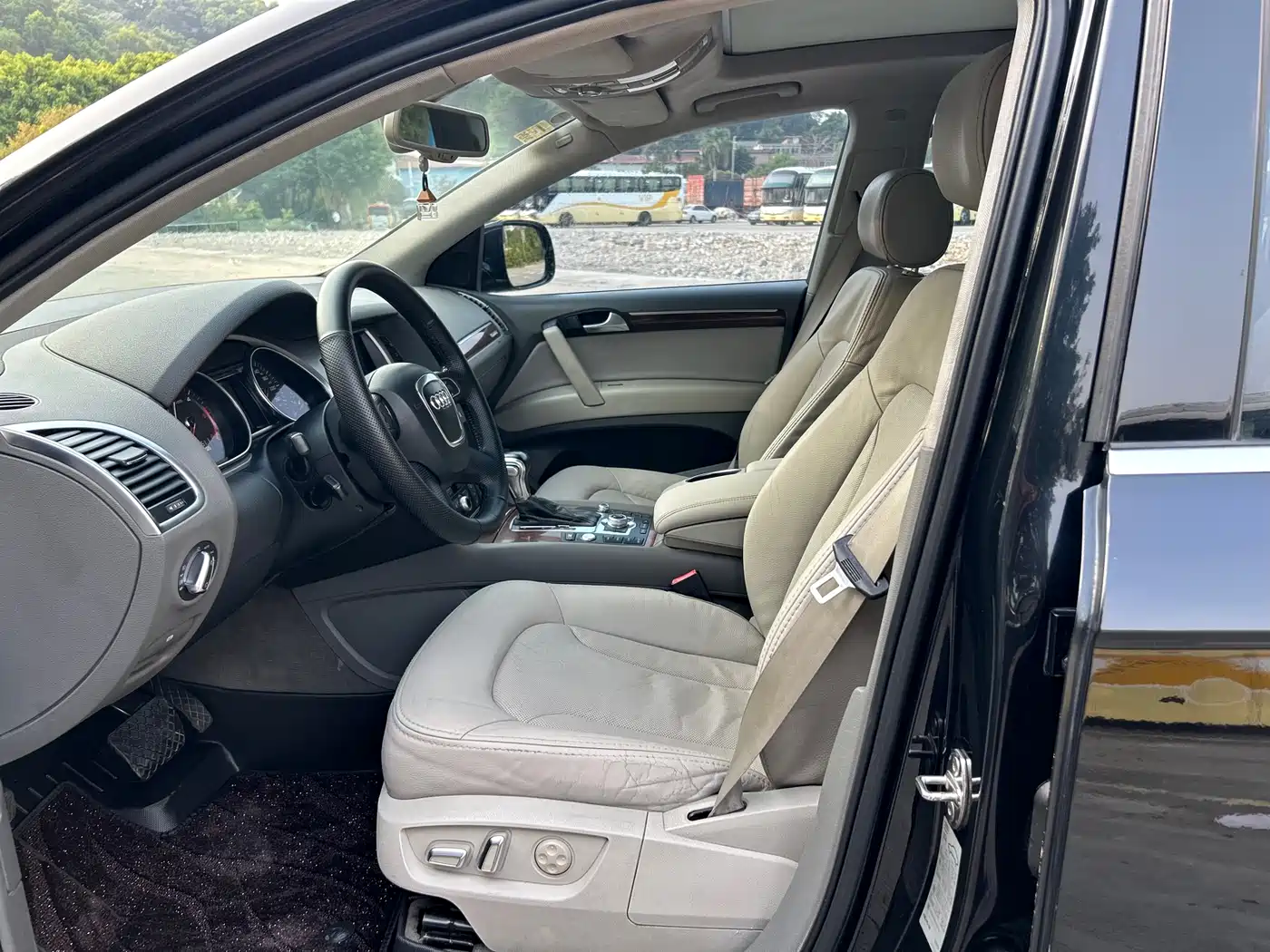 Audi Q7 2012 3.0 TDI Leading Edition фото 11