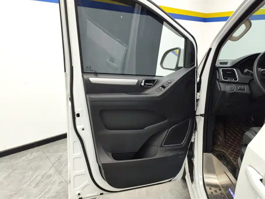 SAIC MAXUS CHASE G20