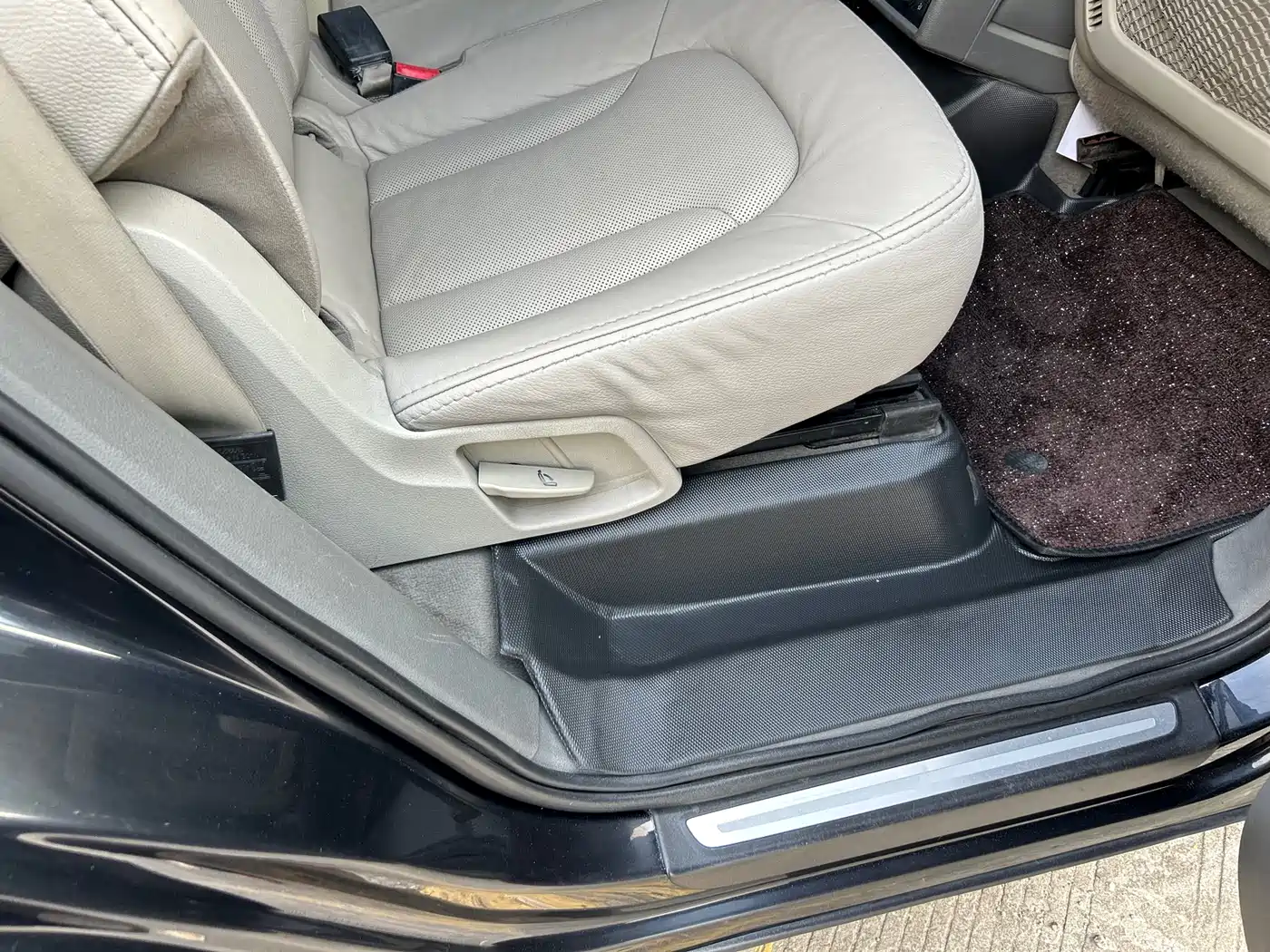 Audi Q7 2012 3.0 TDI Leading Edition фото 34
