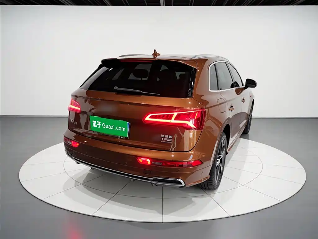Audi Q5L 2018 40 TFSI Prestige Fashion (China V) фото 7