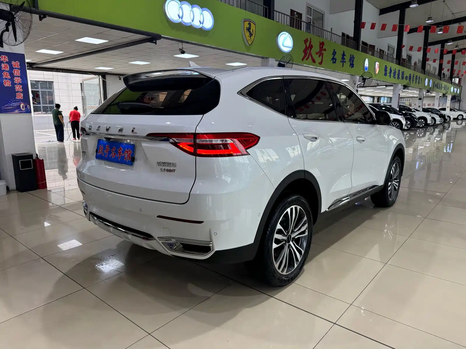 Photo 7 - Haval F7