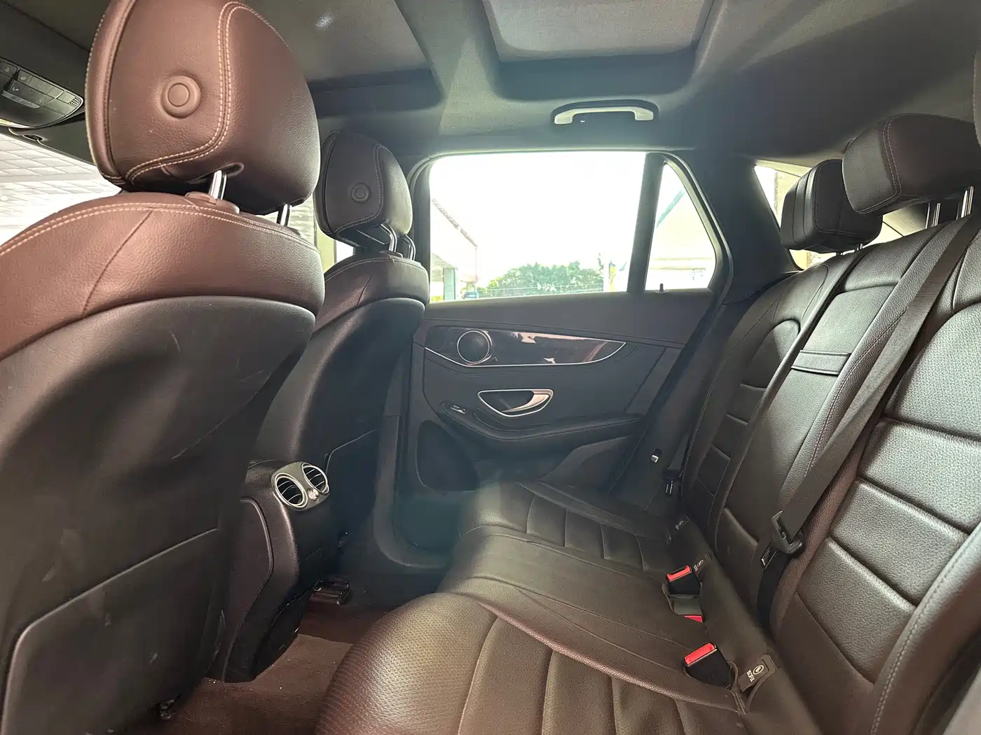 Mercedes-Benz GLC 2017 GLC 260 4MATIC Luxury фото 8