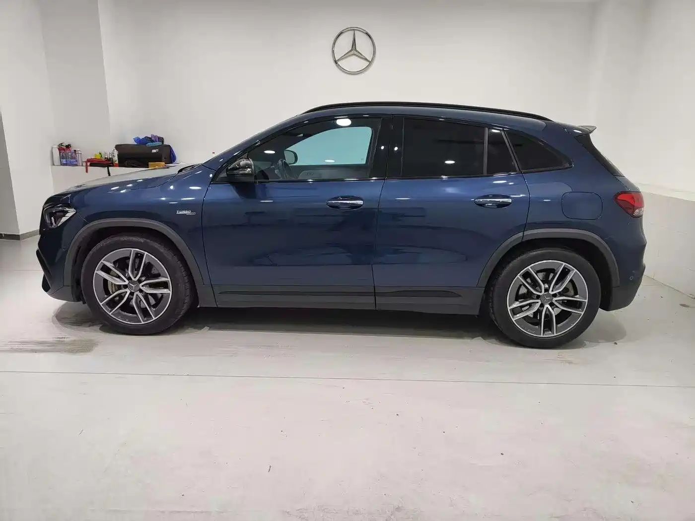 Mercedes-Benz GLA AMG 2021 AMG GLA 35 4MATIC фото 4