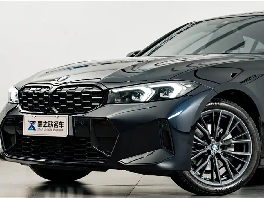 BMW 3 Series 2024 325i M Sport Shadowline Package фото 2