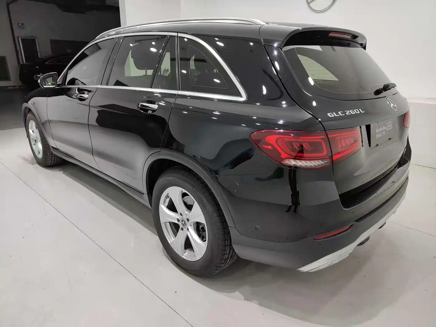 Mercedes-Benz GLC 2020 Facelift GLC 260 L 4MATIC Dynamic фото 4