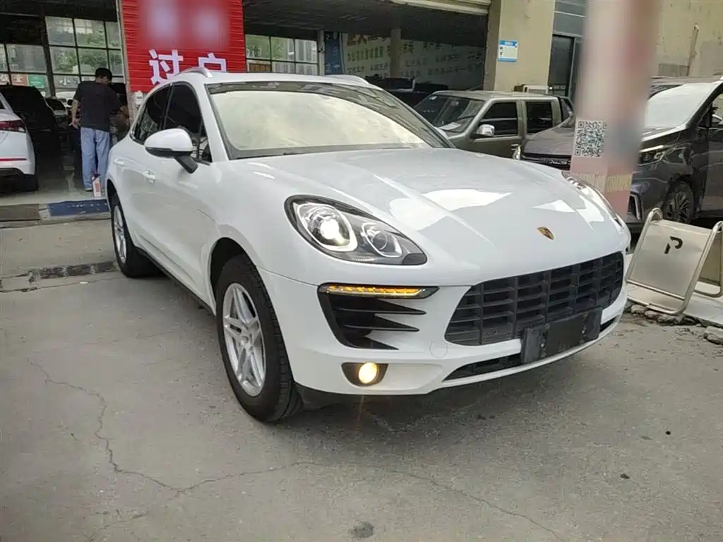 Porsche Macan 2017 Macan 2.0T фото 4