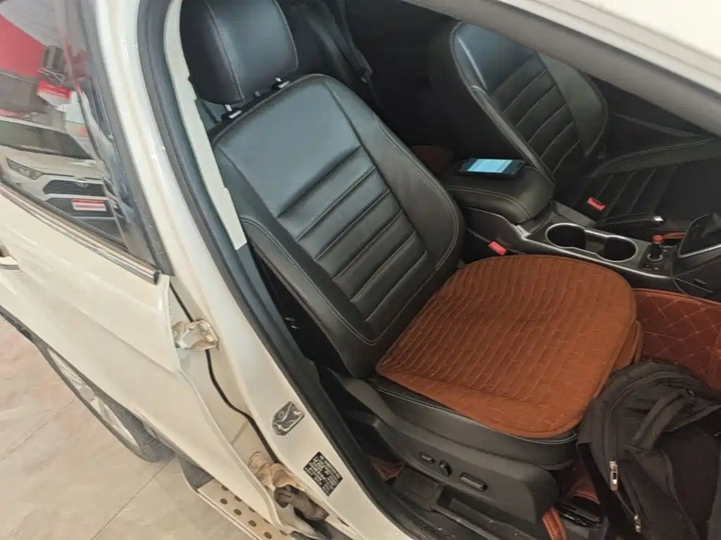 Ford Kuga 2015 2015 2.0L GTDi 4WD Elite