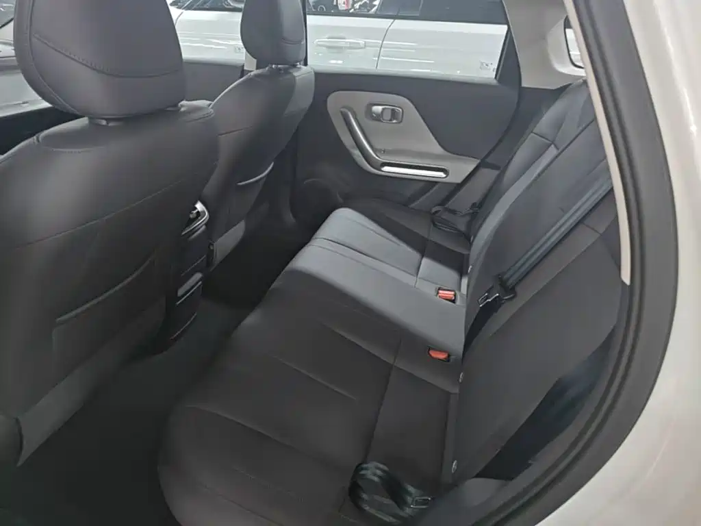 Leapmotor B01 2026 2025 Model 550 Smart Edition