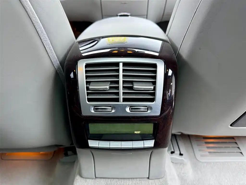 Mercedes-Benz S-Class 2010 S 600 L фото 22