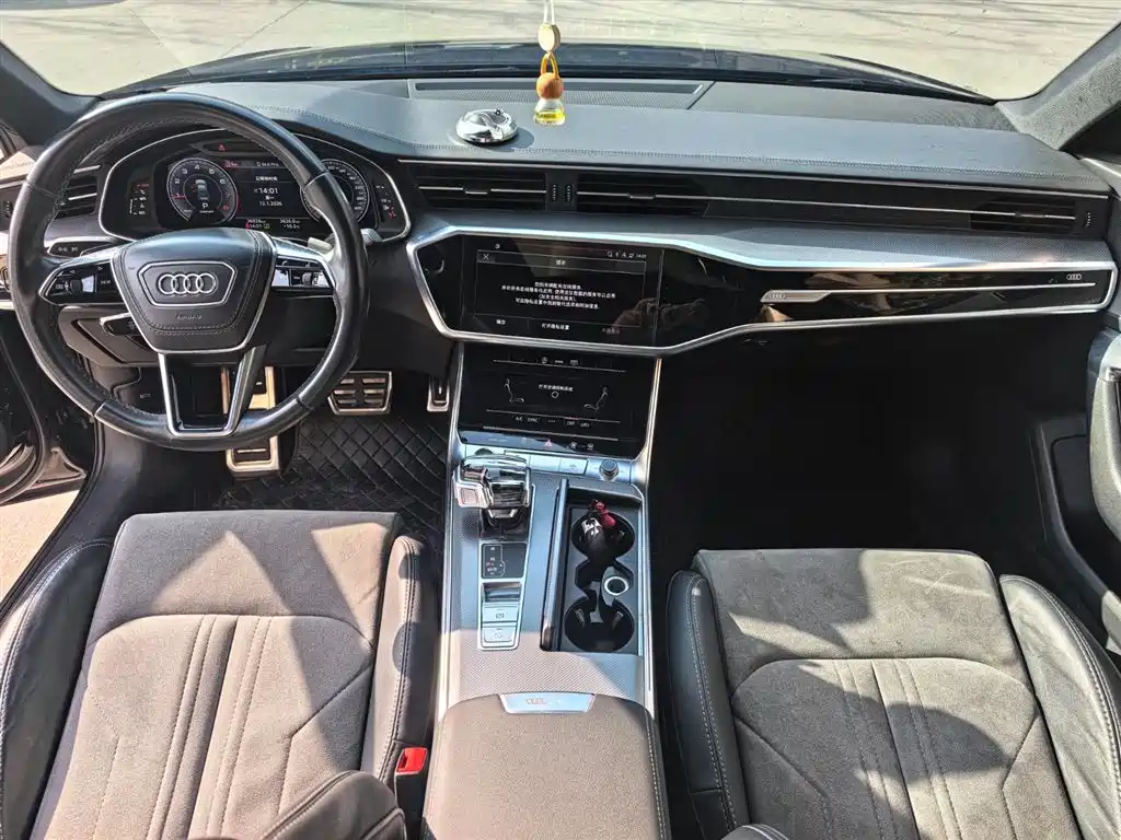 Audi A6L 2023 40 TFSI Luxury Dynamic фото 8
