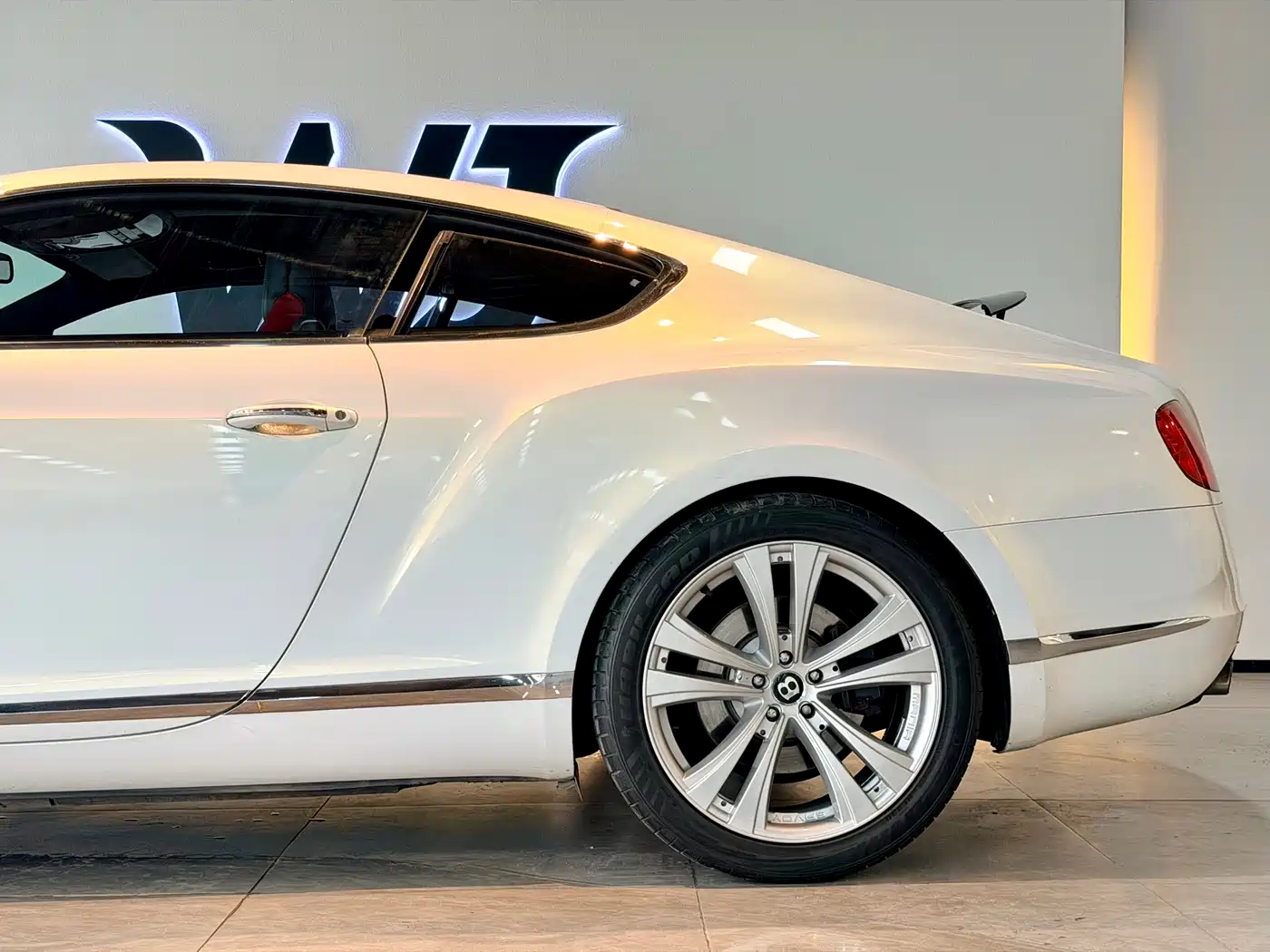 Bentley Continental 2012 2012 4.0T GT V8