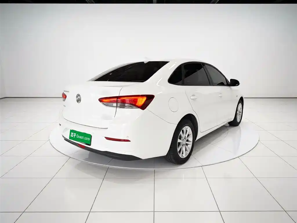 Buick Excelle 2019 15T DCT Progressive Type China VI фото 7