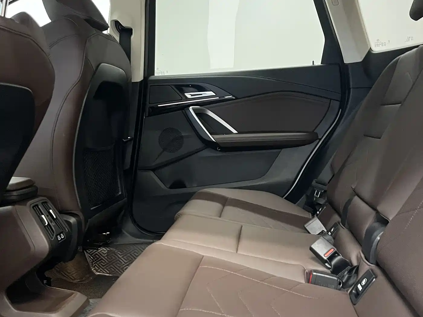 BMW X1 2023 sDrive20Li X Design Package фото 7