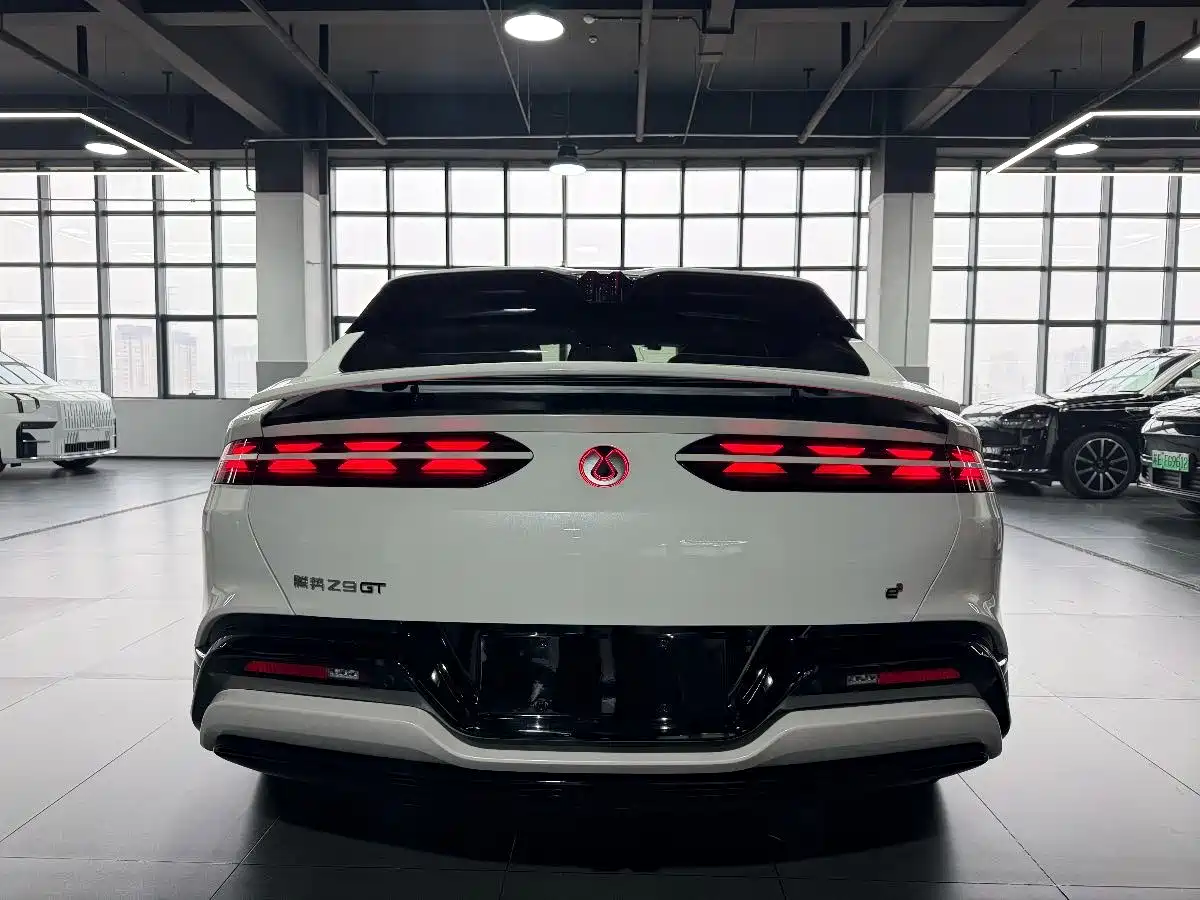 Denza Z9GT 2024 1100 AWD Ultra Edition фото 6