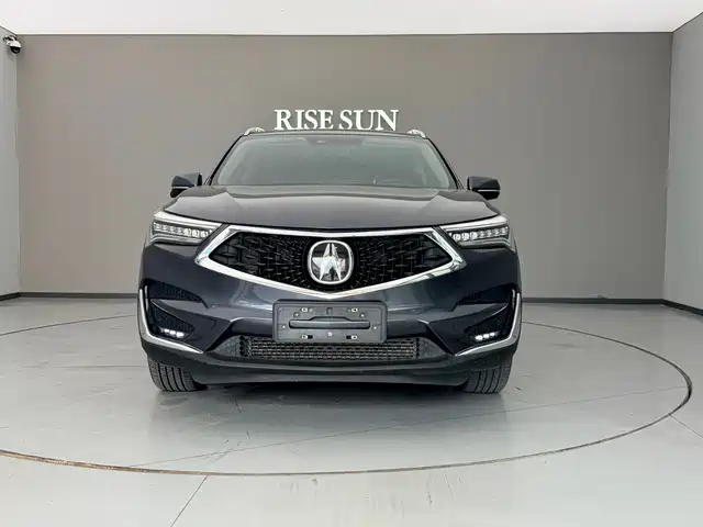 Acura RDX 2022 2.0T Intelligent Titanium Night Limited Edition SH-AWD — фото 2