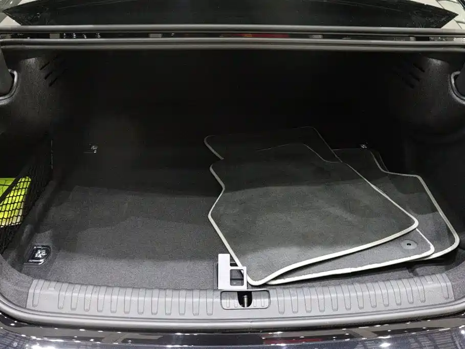 Audi A7L 2024 45 TFSI quattro Premium Luxury фото 24