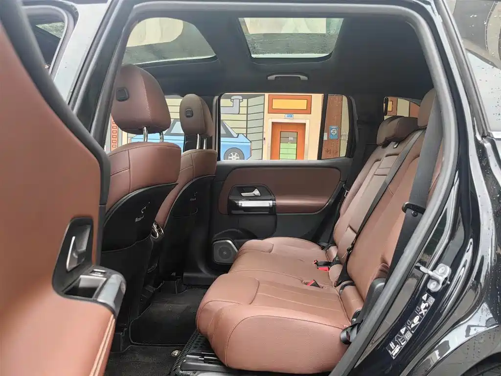 Mercedes-Benz GLB 2024 Facelift GLB 200 Style фото 16
