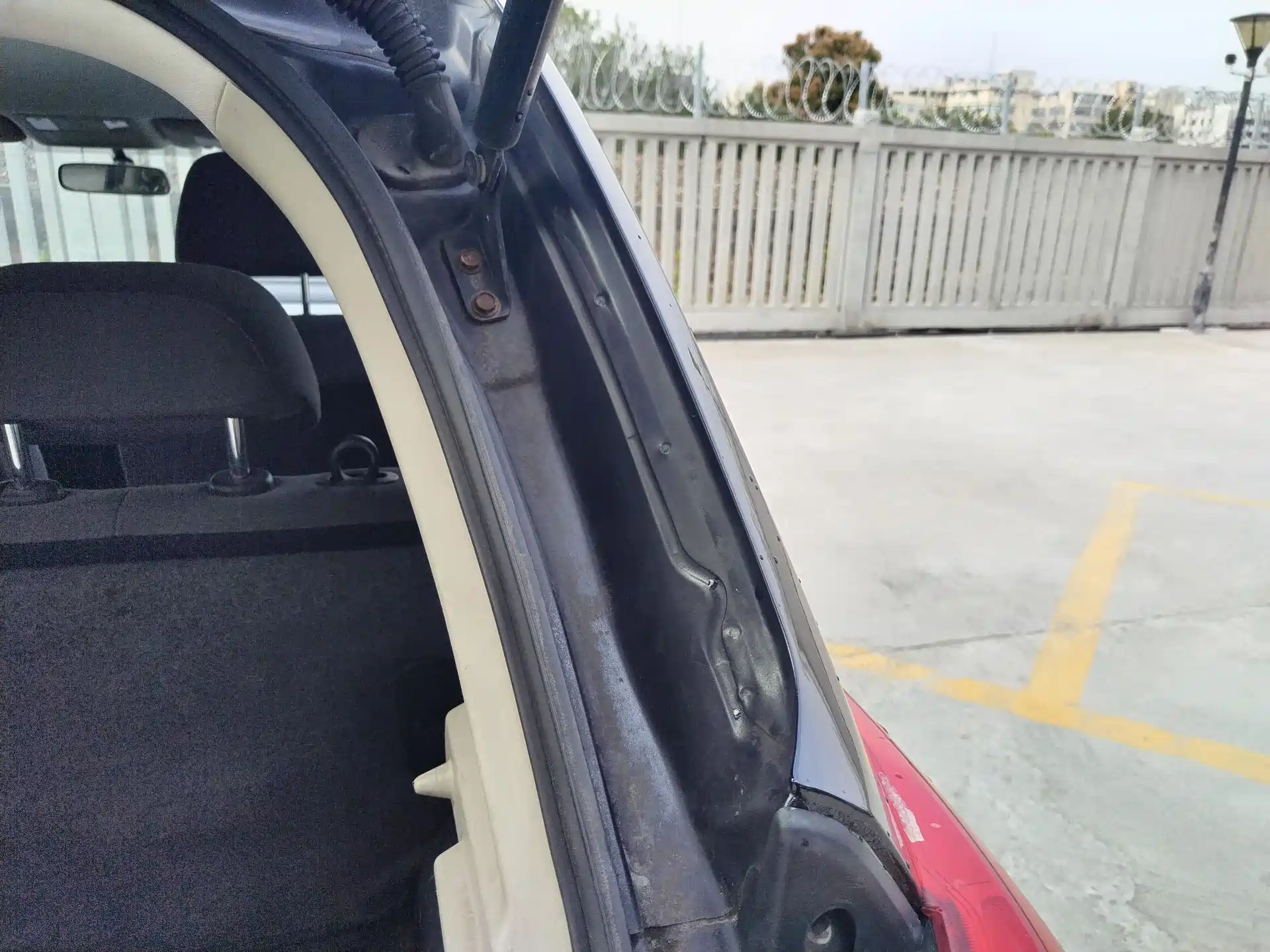 صورة 11 - Nissan Tiida