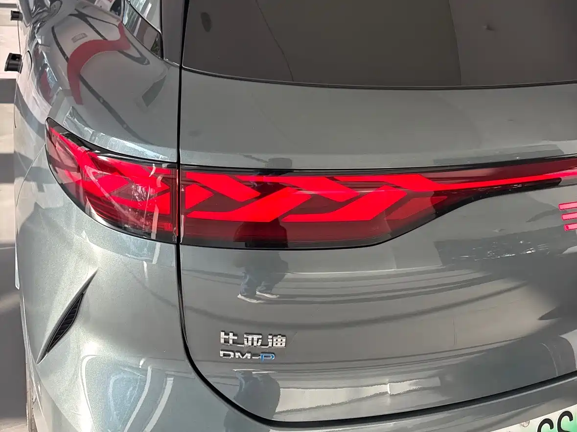 BYD Tang L 2025 DM 175KM Drone Player Edition фото 6