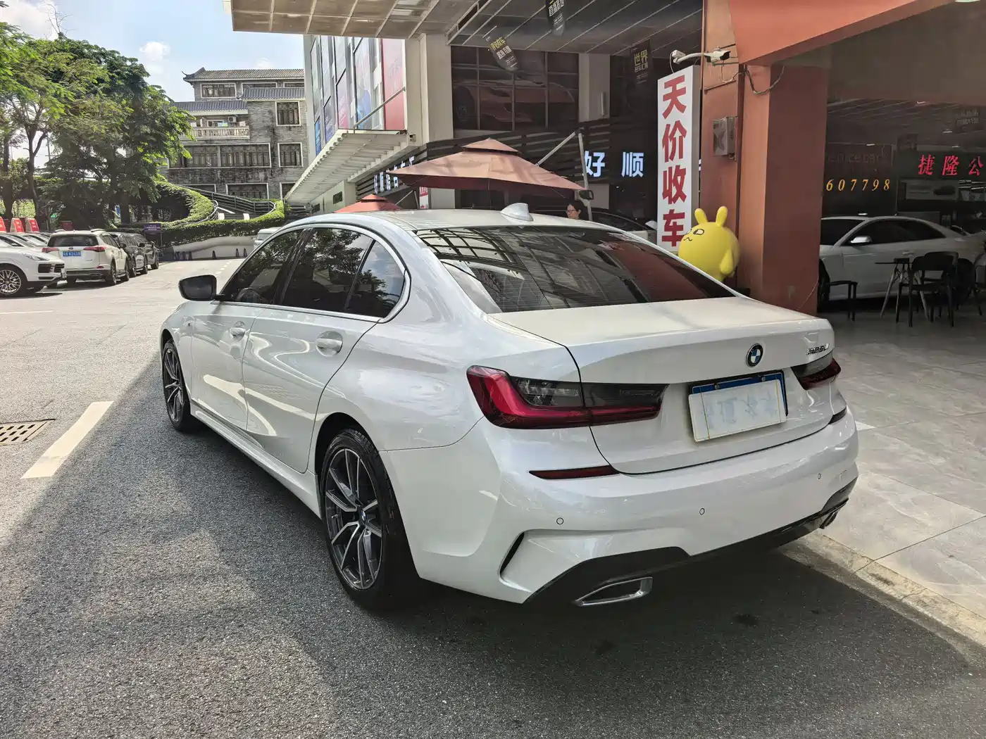 BMW 3 Series 2023 320Li M Sport Package фото 19