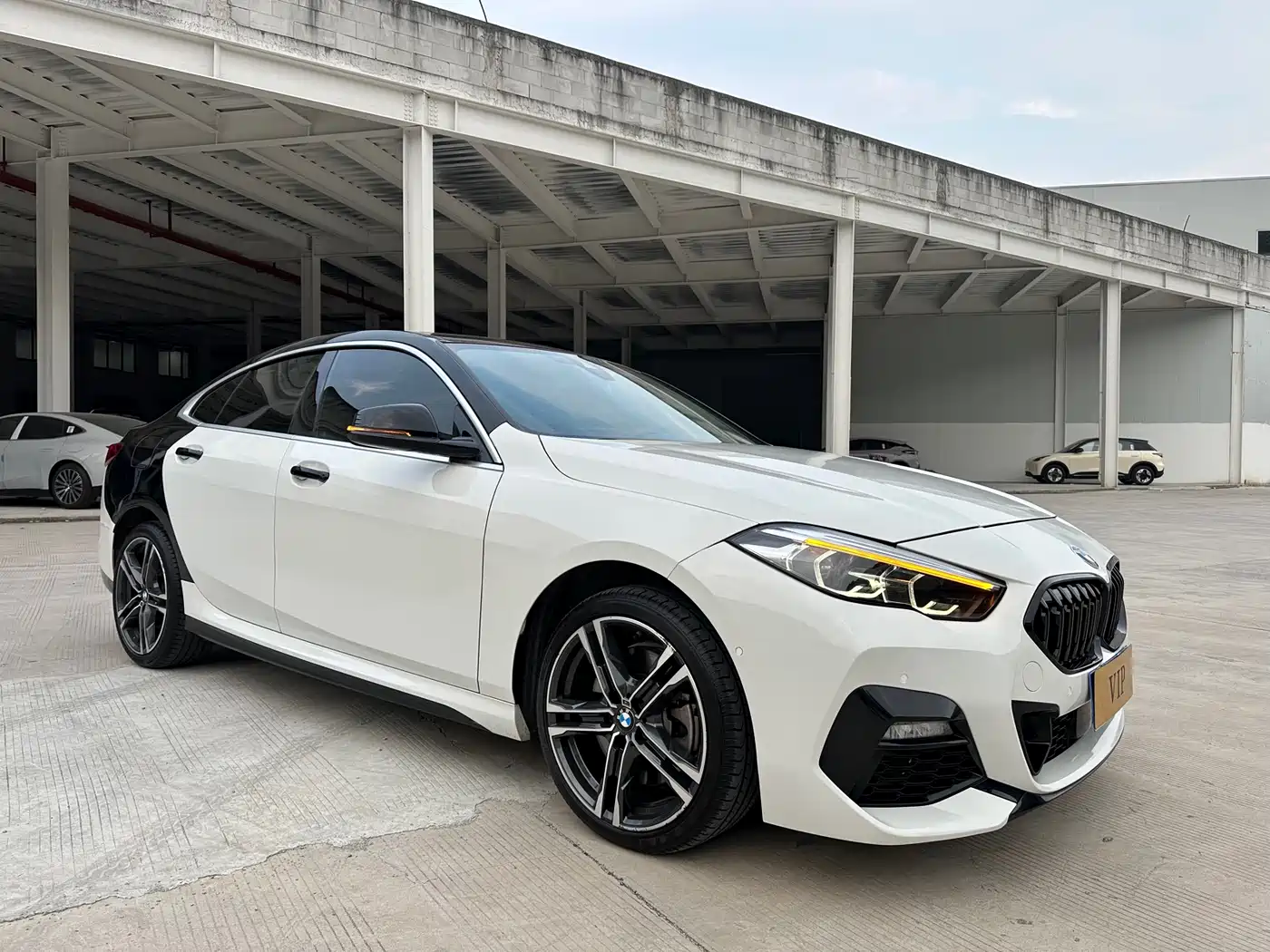BMW 2 Series (Import) 2023 225i 4-Door Coupe M Sport Package фото 3