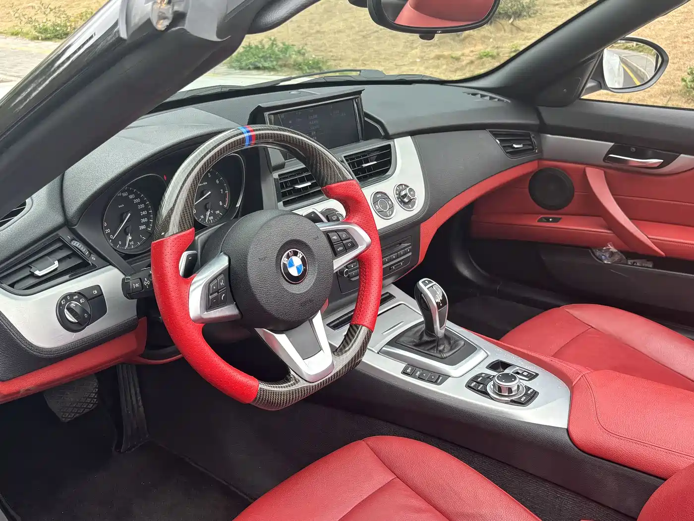 BMW Z4 2013 sDrive20i Leading фото 5