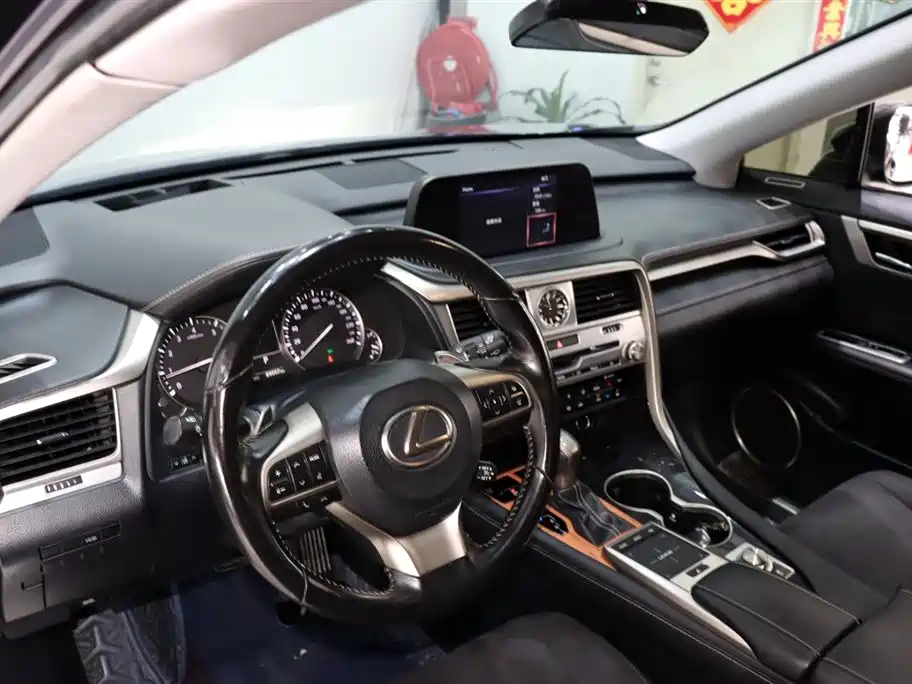 LEXUS RX
