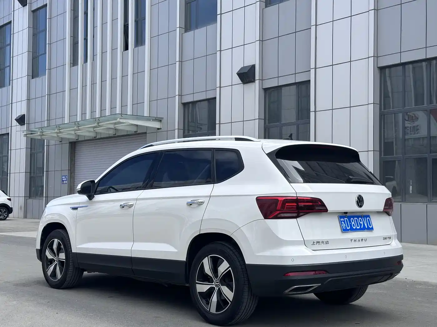 Volkswagen Tharu 2022 280TSI 2WD Comfort фото 4