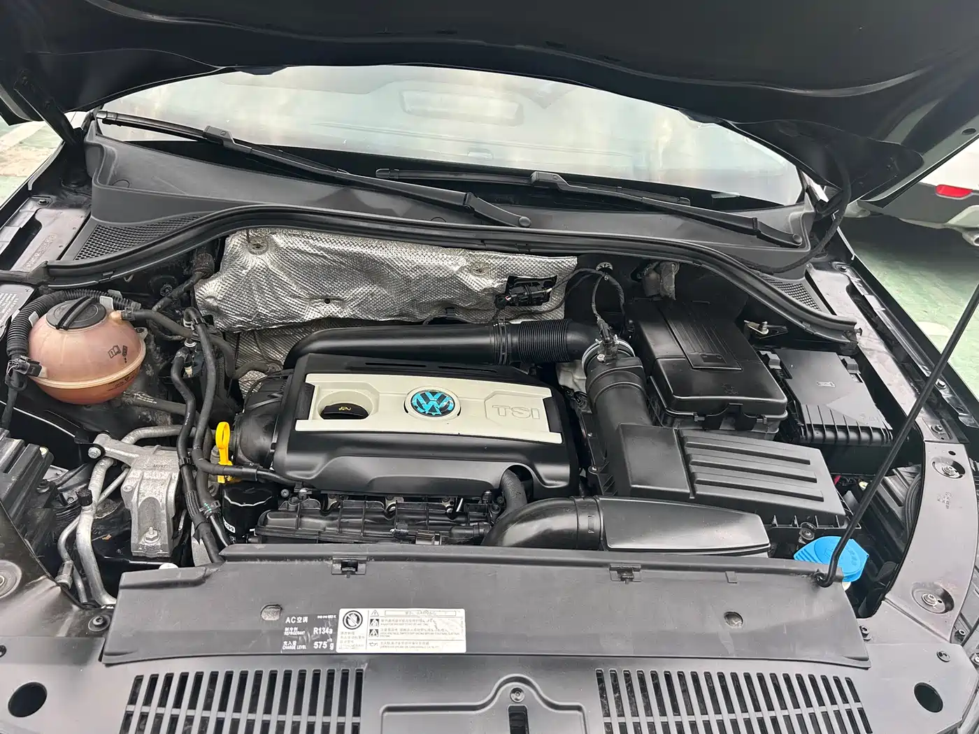 Volkswagen Tiguan 2015 1.8TSI Automatic 2WD Highline фото 9
