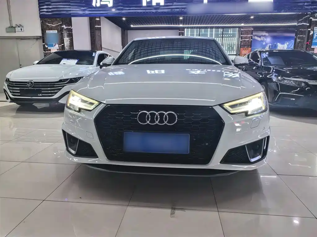 Audi A4L 2018 30th Anniversary 40 TFSI Fashion фото 6